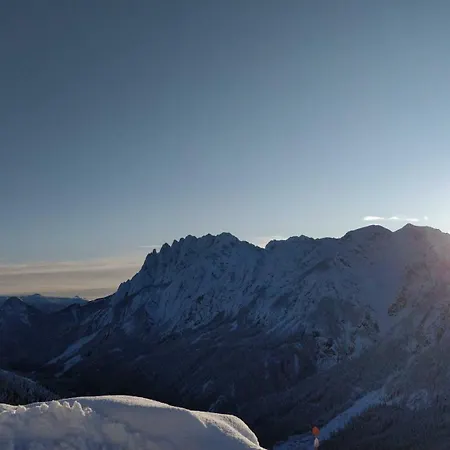 Haus Lukasser ファームステイ Assling