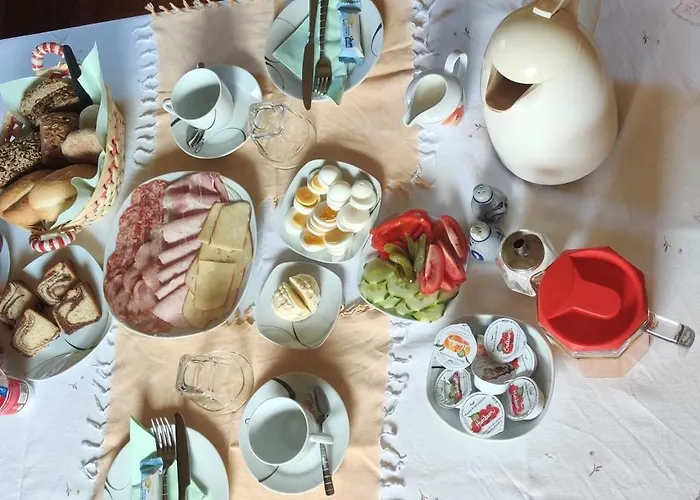 Haus Lukasser Фермерский дом Assling